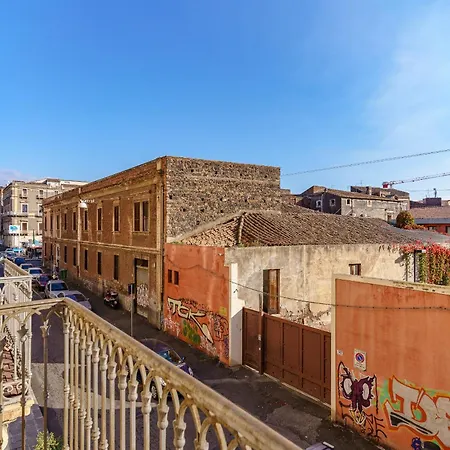 Kleosuites Catania