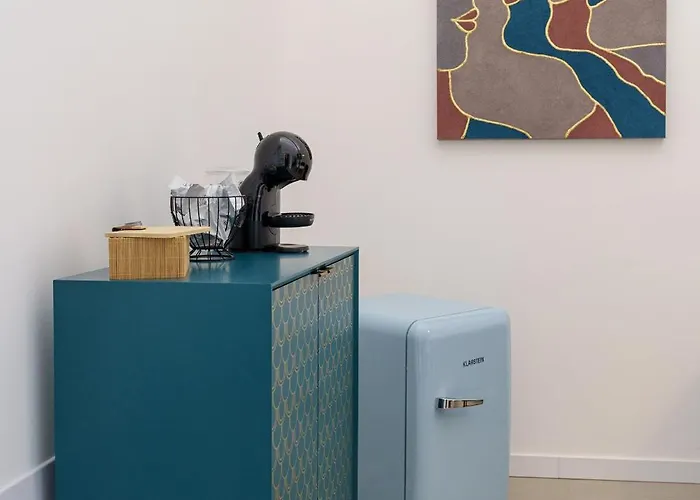 Nocleg ze śniadaniem Kleosuites 4*