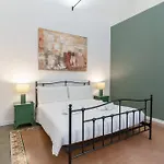 Kleosuites Bed & Breakfast Katánie