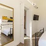 Kleosuites 4* Katánie