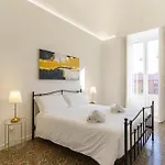 Bed & Breakfast Kleosuites 4*